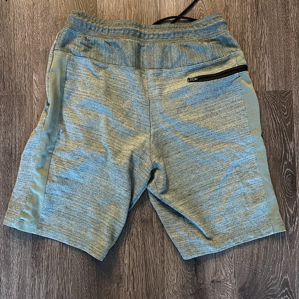 Nike Shorts - Picture 2 of 2